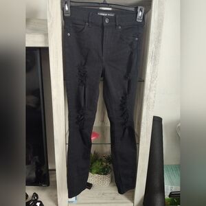 Express black high-waisted distressed skinny jeans or legging jeans SZ 2